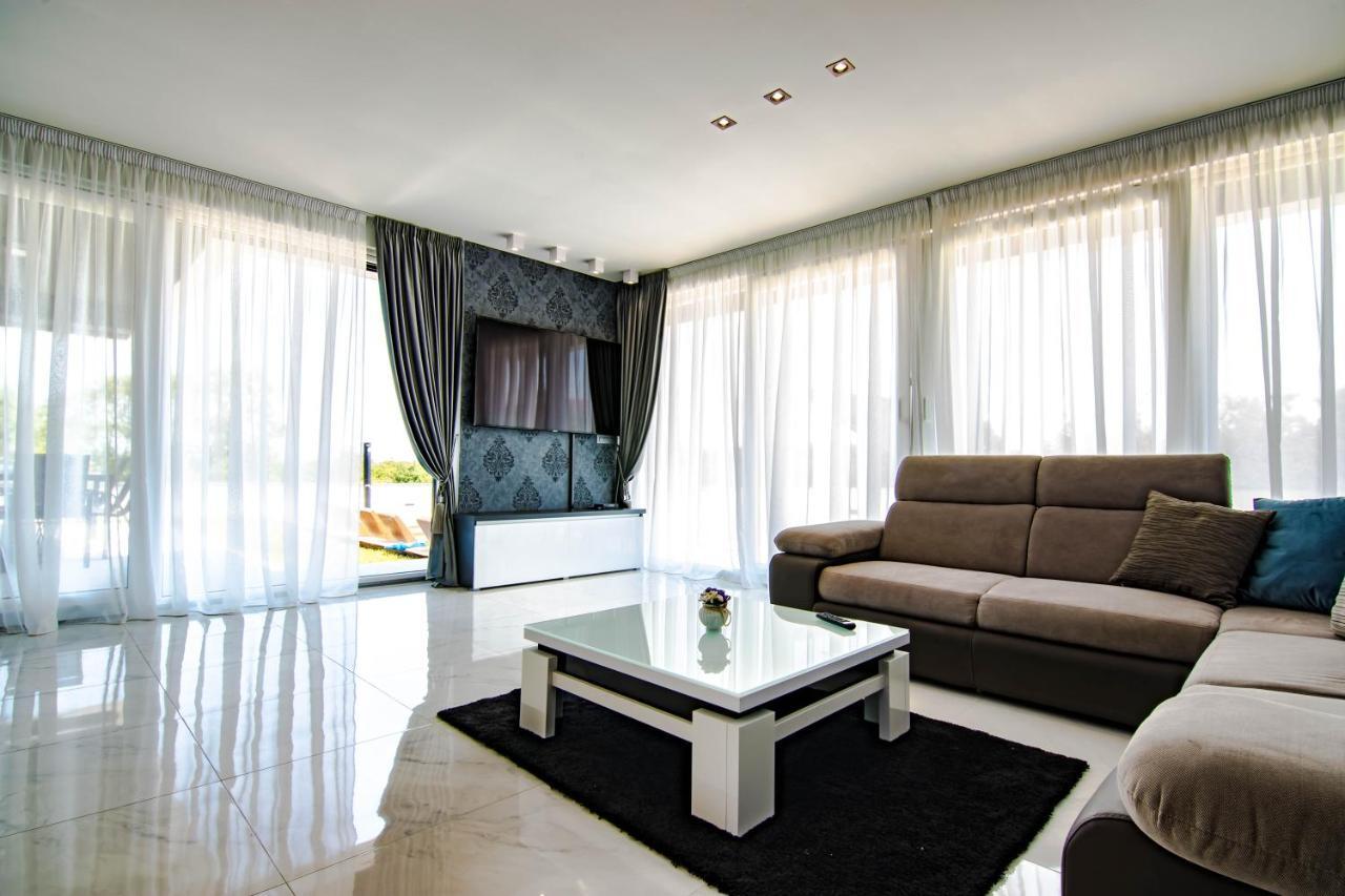 Villa Evoque - Adriatic Luxury Villas Zadar Luaran gambar